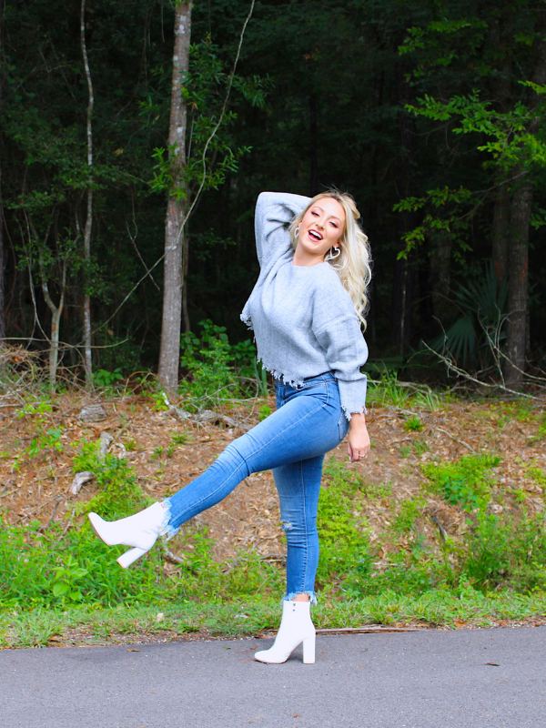 Sweater with fringe on bottom best sale