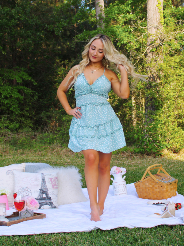 Picnic Date Floral Print Ruffle Tiered Open Back Dress, Mint